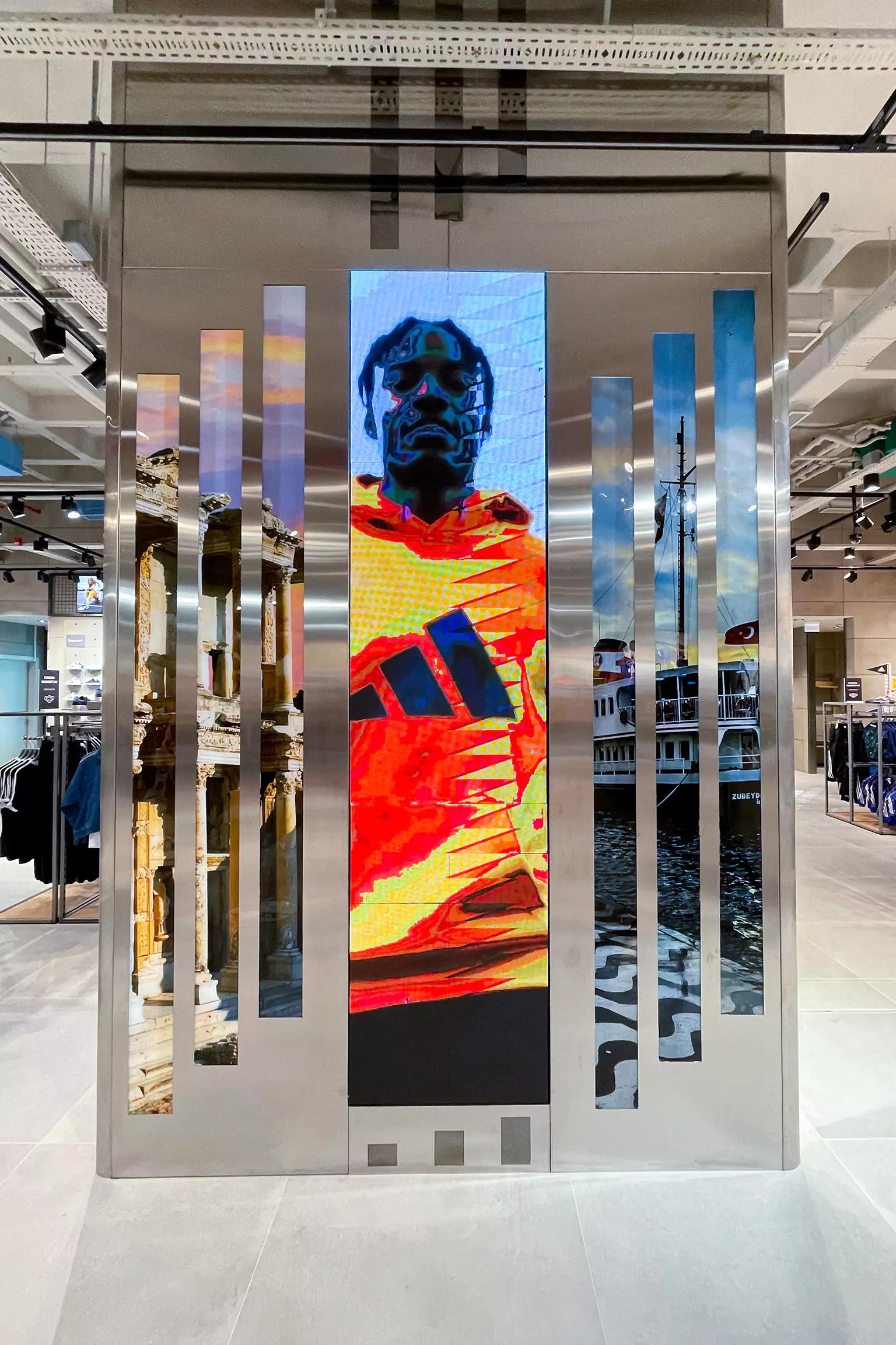 Adidas İzmir İstinyepark Store