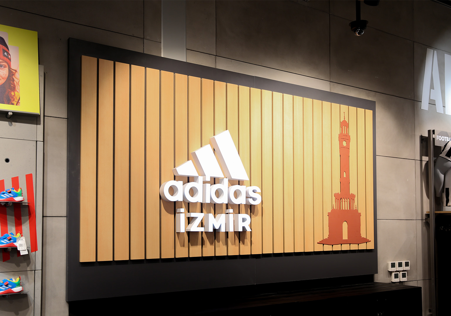 Adidas İzmir İstinyepark Store