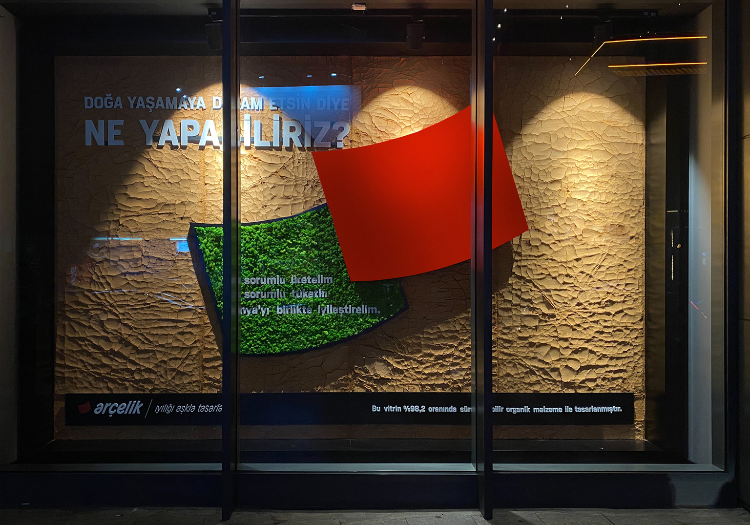 Arçelik Çevre Günü Window Display