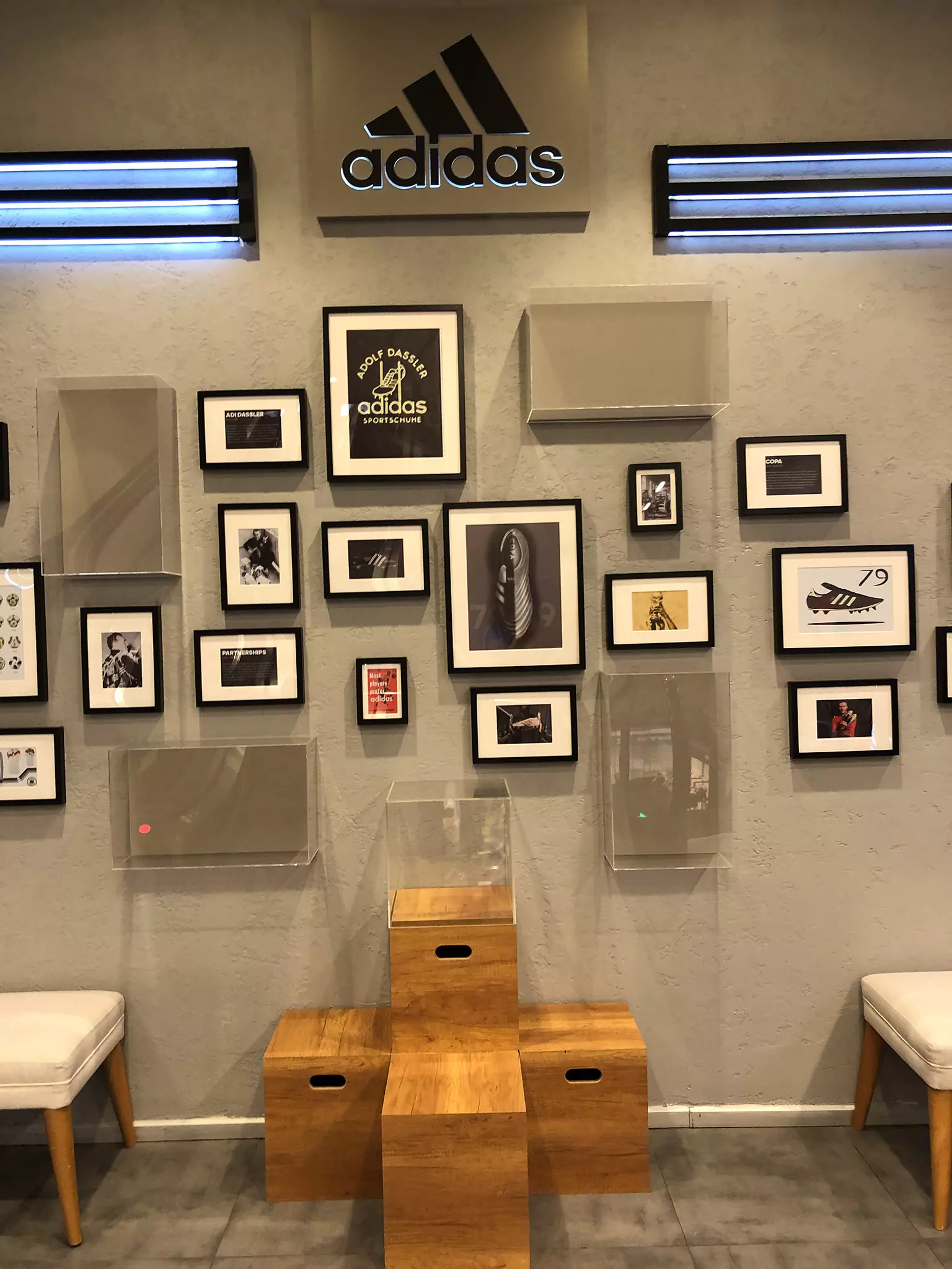 Adidas Venezia Outlet